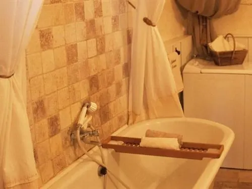 Chateau Rosans Bed & Breakfast